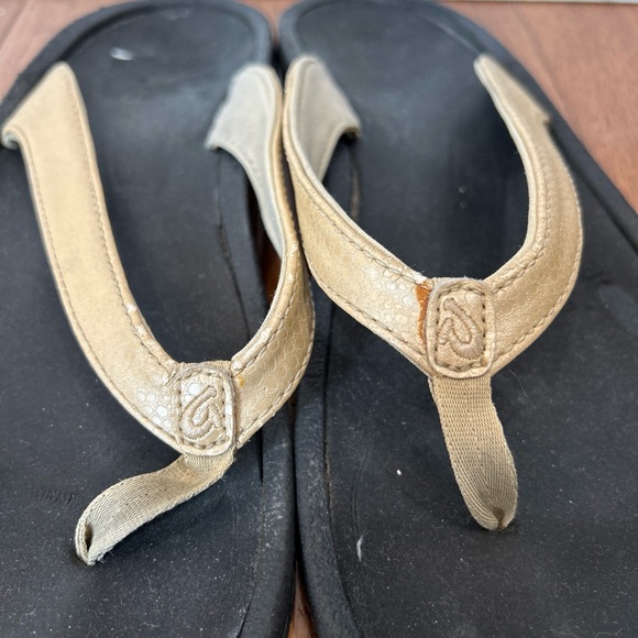 Olukai Ohana Thong Sandals Flip Flops Women’s Size 10 Tan - Picture 4 of 10